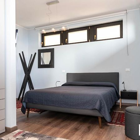 Casa Valentino - Appartamento Con Vista Madonna Del Sasso Bagian luar foto