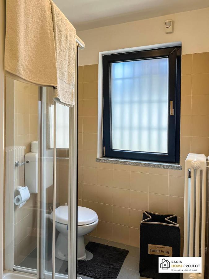Casa Valentino - Appartamento Con Vista Madonna Del Sasso Bagian luar foto